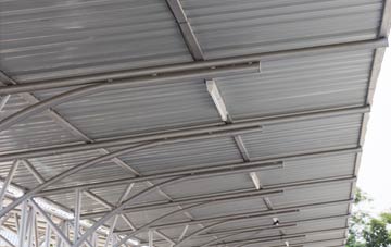 installing Baldinnie metal roofing